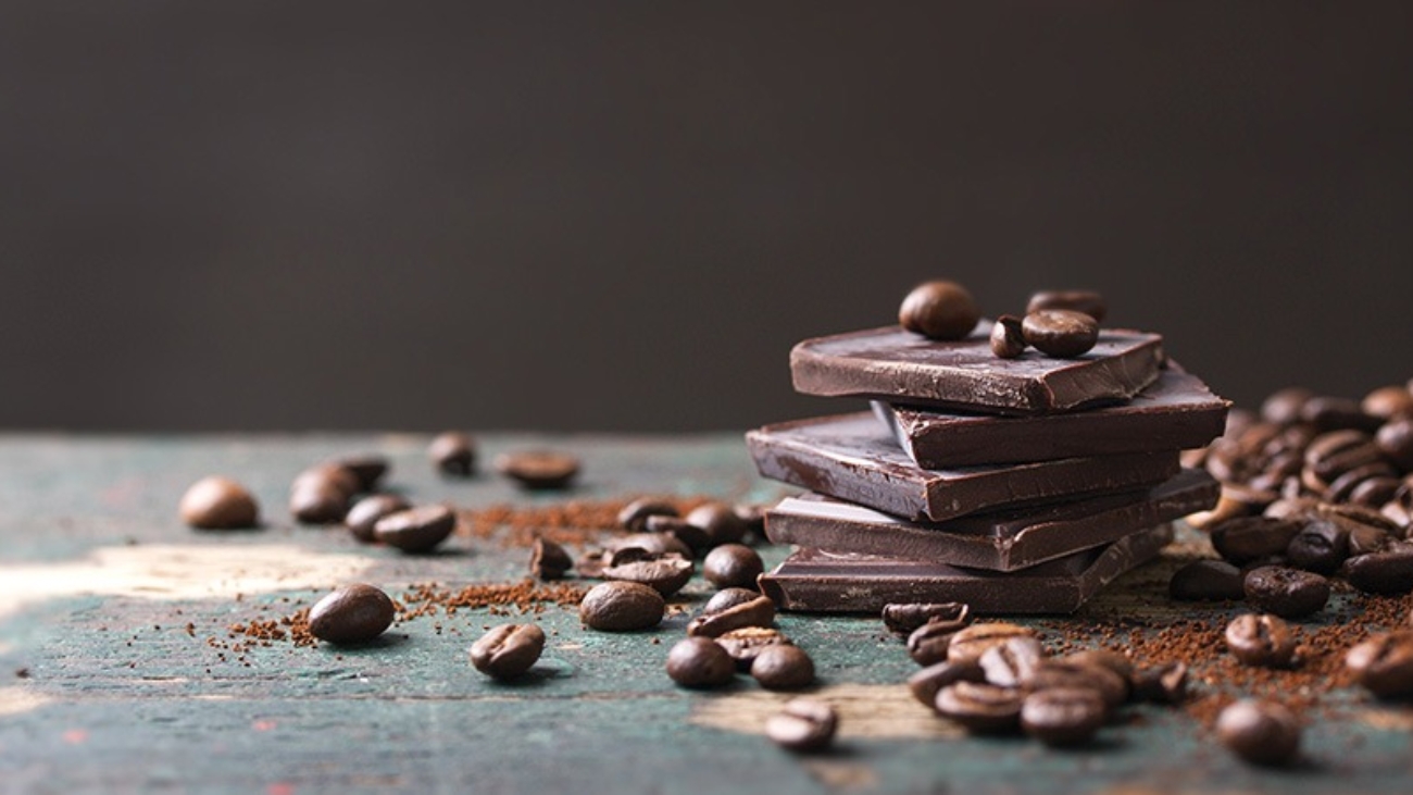5 Οφέλη της μαύρης σοκολάτας. Για να απολαμβάνετε πάνω απ΄όλα την υγεία!